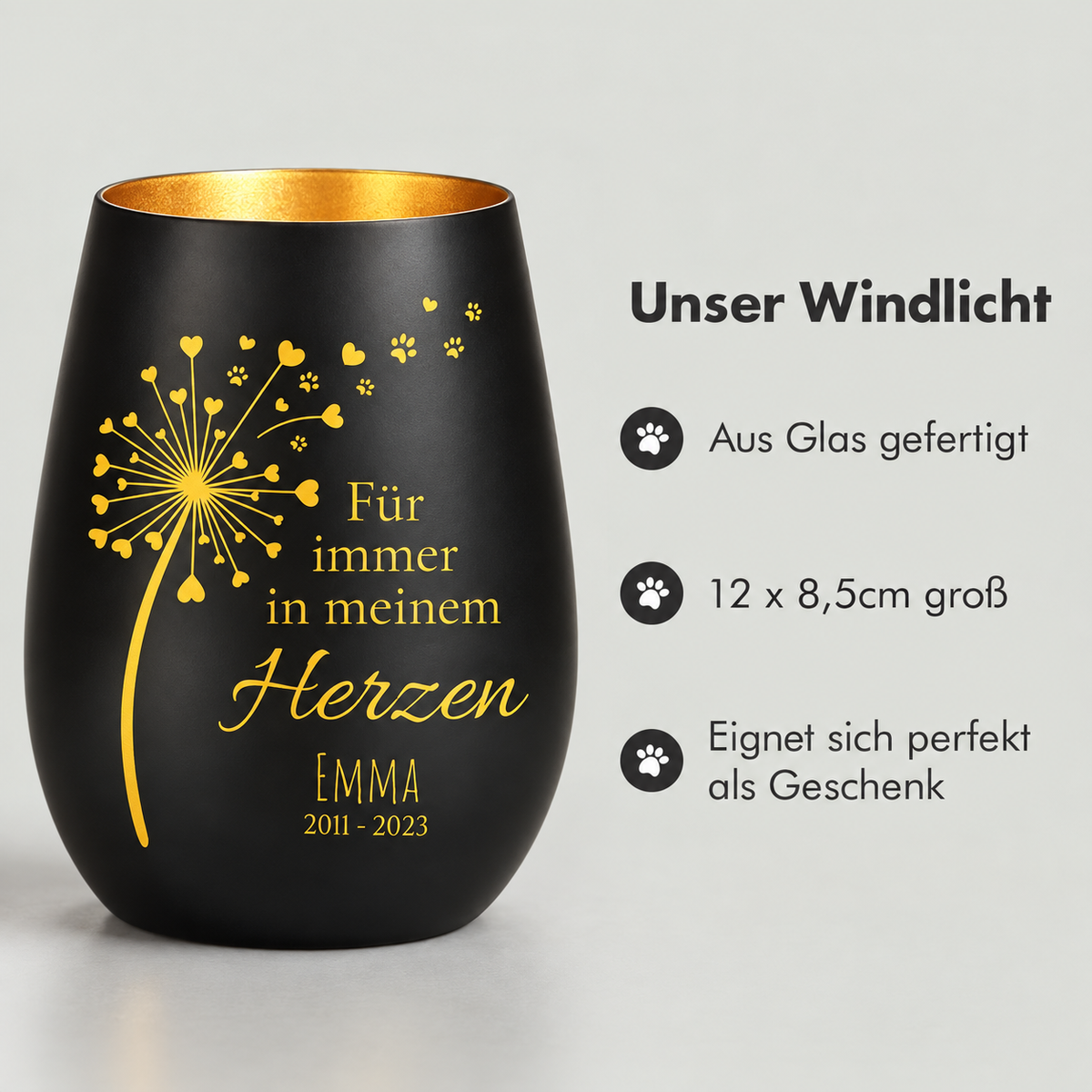 Zwart glazen herdenkingslicht met gouden binnenkant, 12 x 8,5 cm, gepersonaliseerd met naam en datum.