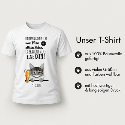 T-shirt blanc 100 % coton avec illustration d'un chat et d'une bière, et une citation.