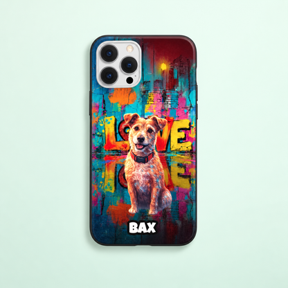 Coque de téléphone personnalisée avec motif de chien et éléments street art bleu, jaune et rose.