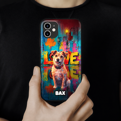 Coque de téléphone personnalisée avec illustration de chien et design street art coloré.