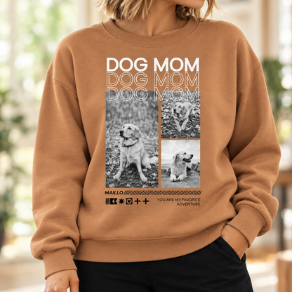 Beige sweater met opdruk "Dog Mom" en foto's van honden.