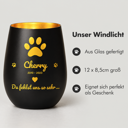 Zwart glazen windlicht met gouden tekst en pootjesmotief, gepersonaliseerd voor Cherry, 12 x 8,5 cm.