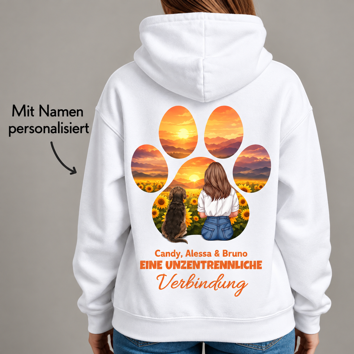Witte hoodie met gepersonaliseerde afbeelding van een meisje en hond voor zonnebloemen en zonsondergang.