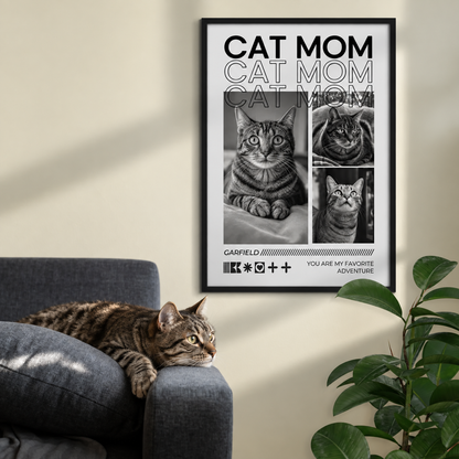 Poster personnalisé avec photos de chats noir et blanc, cadre noir, accroché dans un intérieur.
