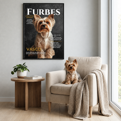 Poster personnalisé avec un chien en couverture. Cadre en bois, fond noir, écriture dorée. Chien assis sur un fauteuil.