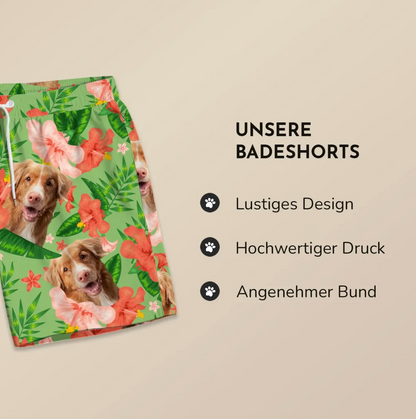 Gepersonaliseerde zwembroek met kleurrijk bloemenmotief en hondenfoto, groene achtergrond en elastische band.