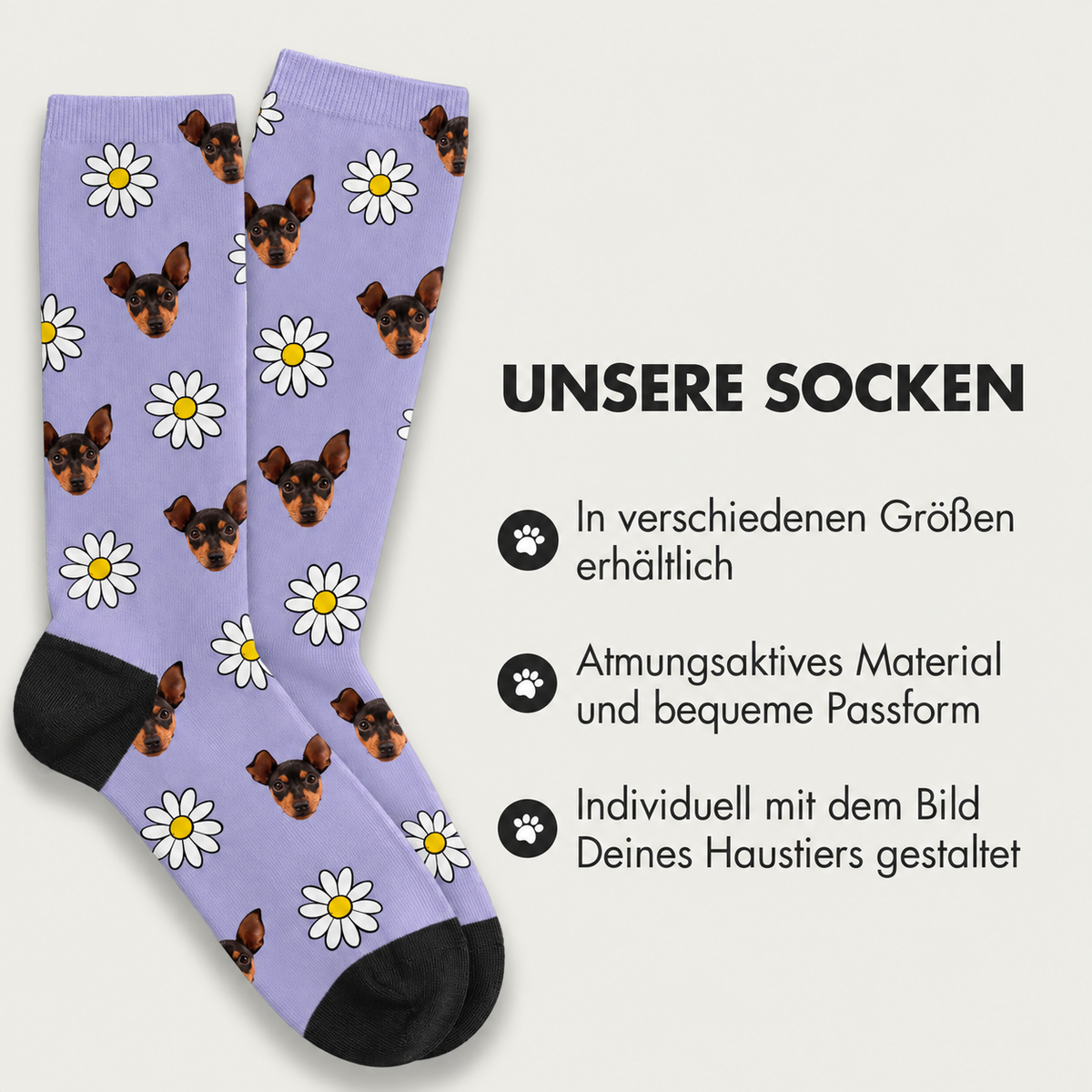 Paarse sokken met hondenmotieven en bloemenprint, ademend en verkrijgbaar in verschillende maten.