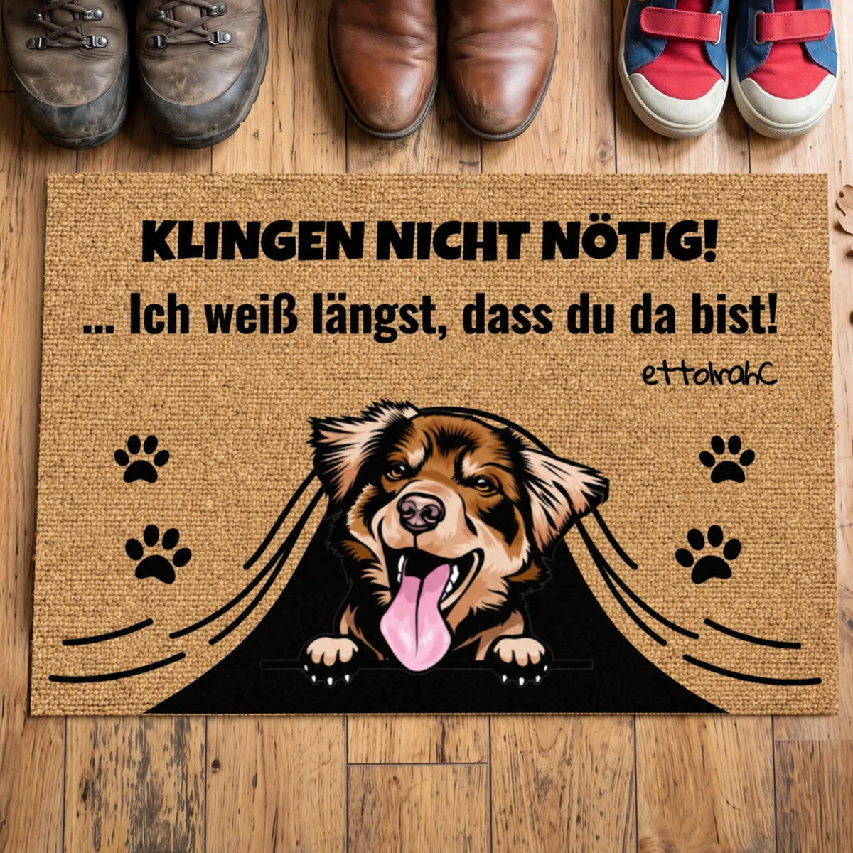Gepersonaliseerde bruine kokosvezelmat met hondenmotief en tekst, voor de entree.
